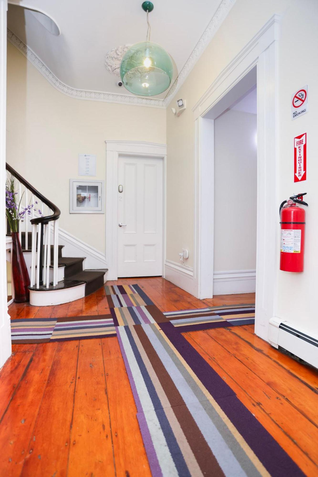 Cozy Furnished Studio In Beacon Hill #4 Boston Bagian luar foto
