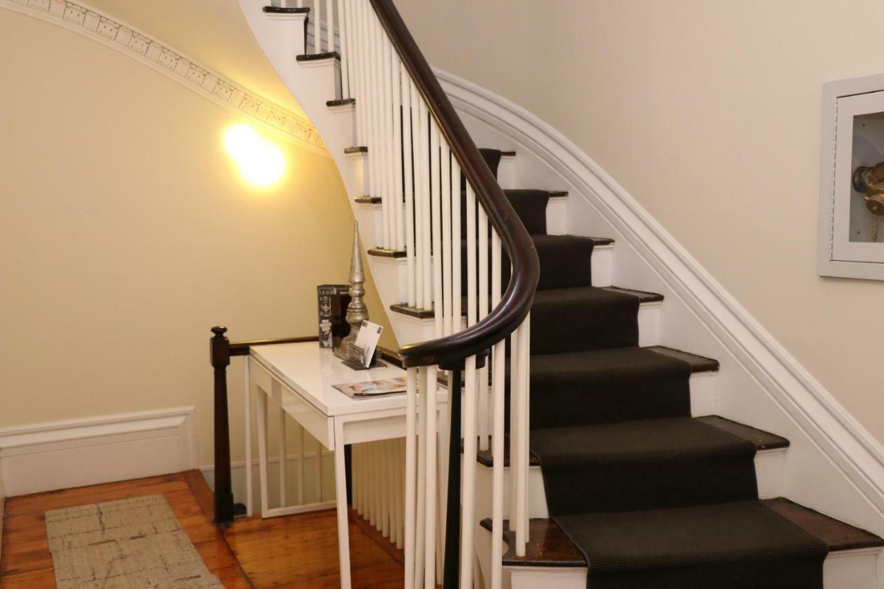 Cozy Furnished Studio In Beacon Hill #4 Boston Bagian luar foto